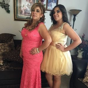 Meet your Posher, Lucy